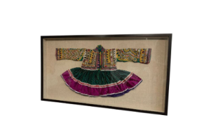 VESTIDO DE LA INDIA ENMARCADO L